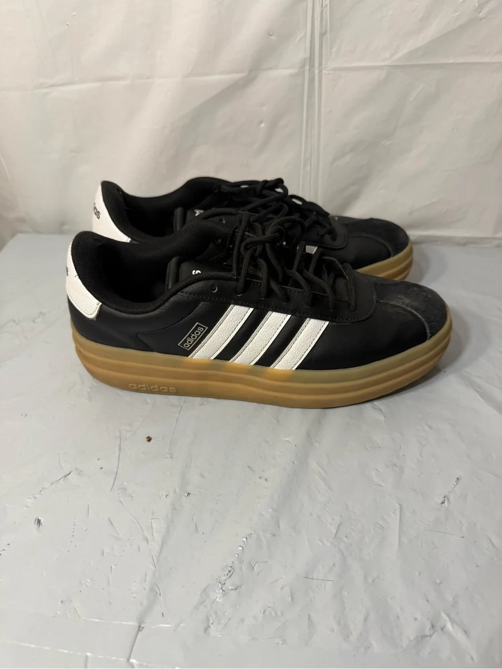 Adidas VL Court Bold women’s shoes size 9
